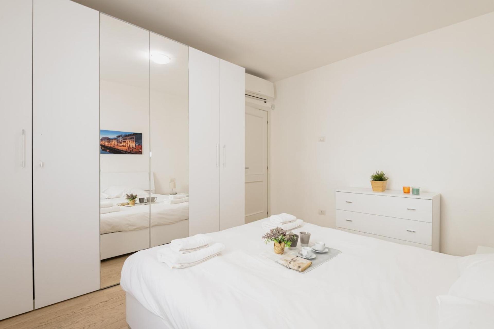 Apartament Easylife - Stile E Comfort Sui Navigli Mediolan Zewnętrze zdjęcie